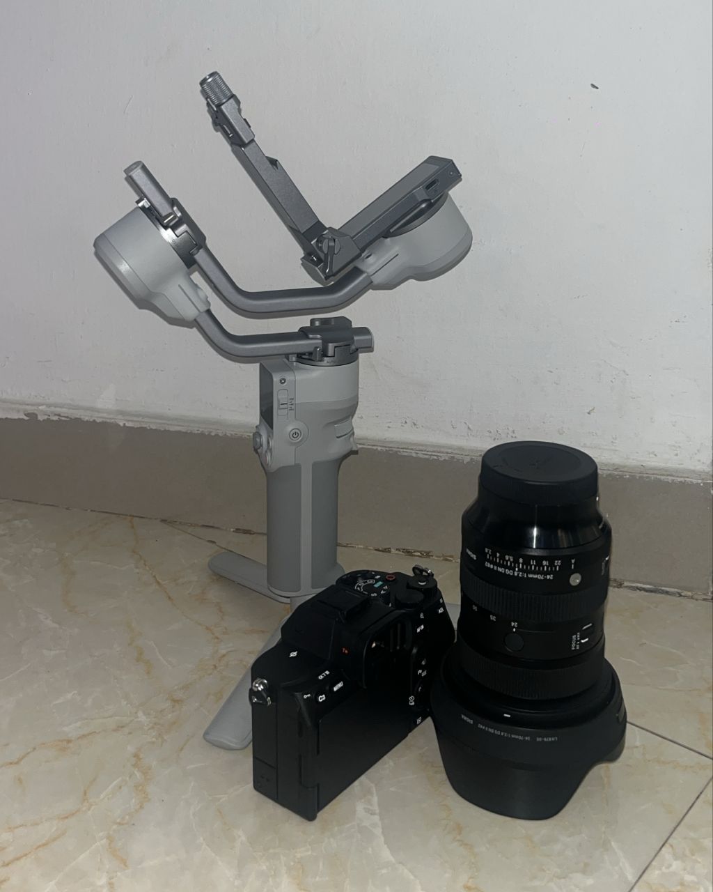 Camera + Lens + Gimbal (Full Combo)