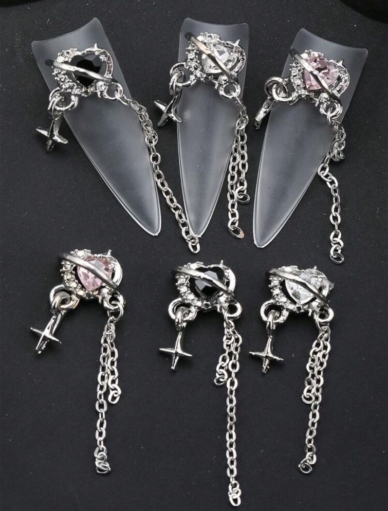 Alloy heart chain nail charms